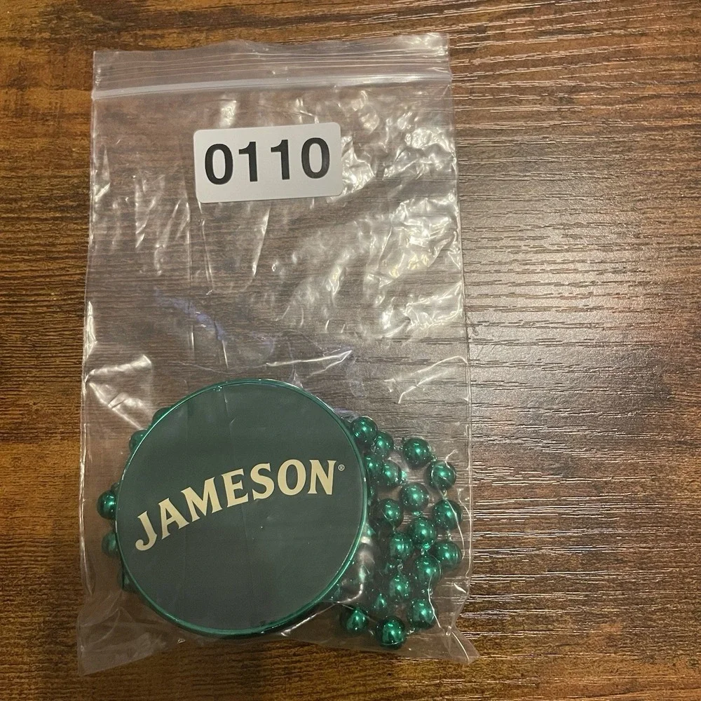 ✅ Jameson Irish Whiskey Party Beads Green St Patricks Day Necklace #️⃣0110-0115